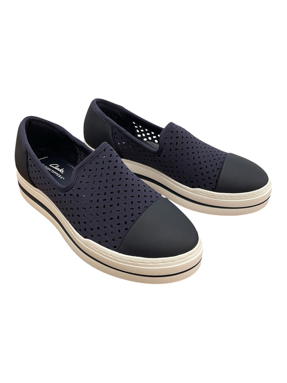 Clarks Cloudsteppers Audreigh Star Slip-On Shoes Women's Size 8 in Navy